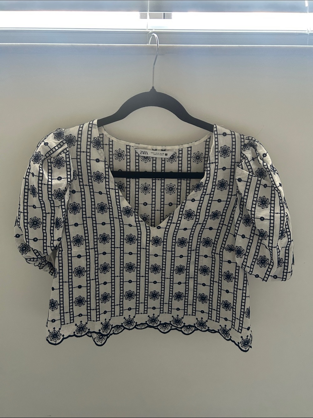 Zara White Crop Top with Navy Embroidered Stripes